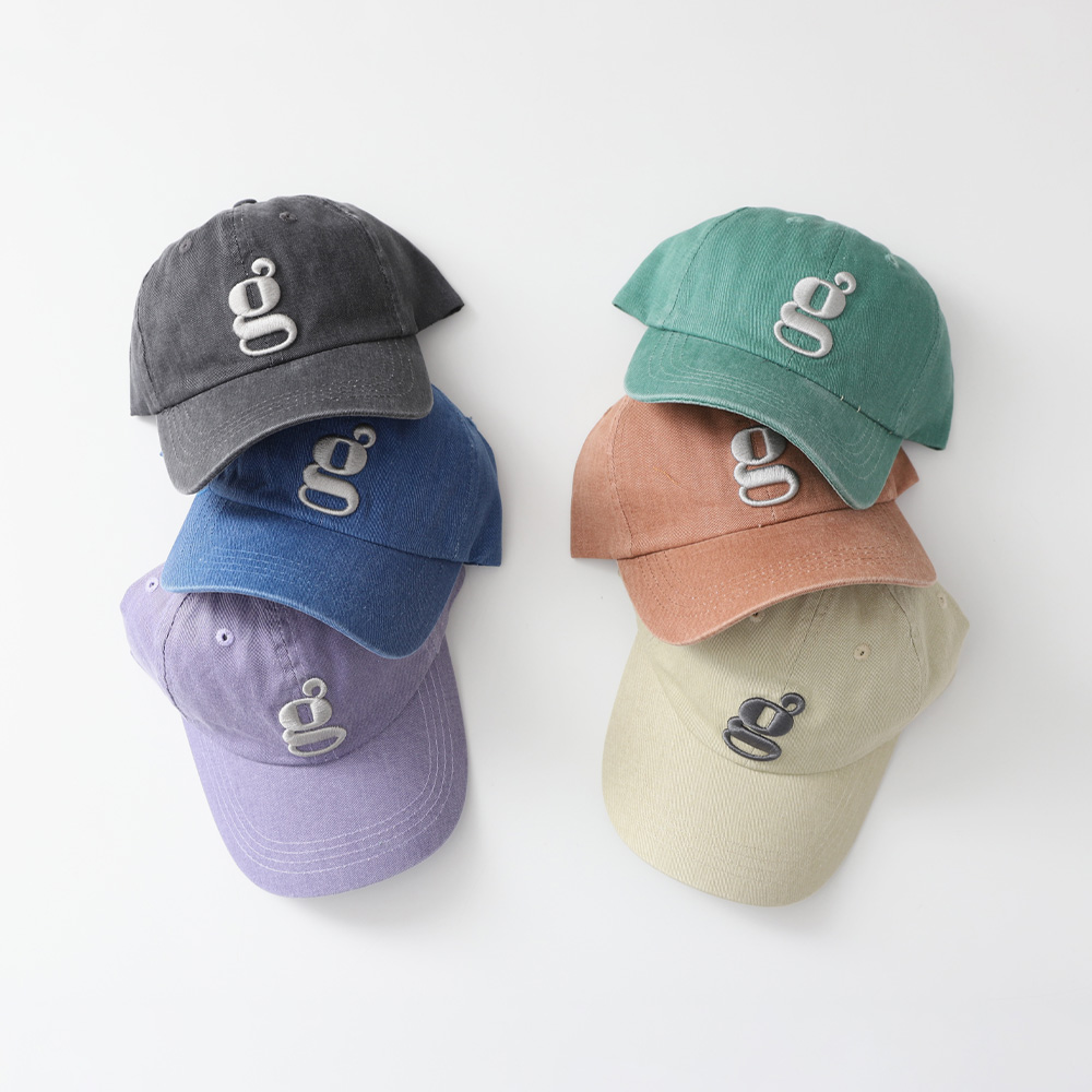 Embroidery G logo cap