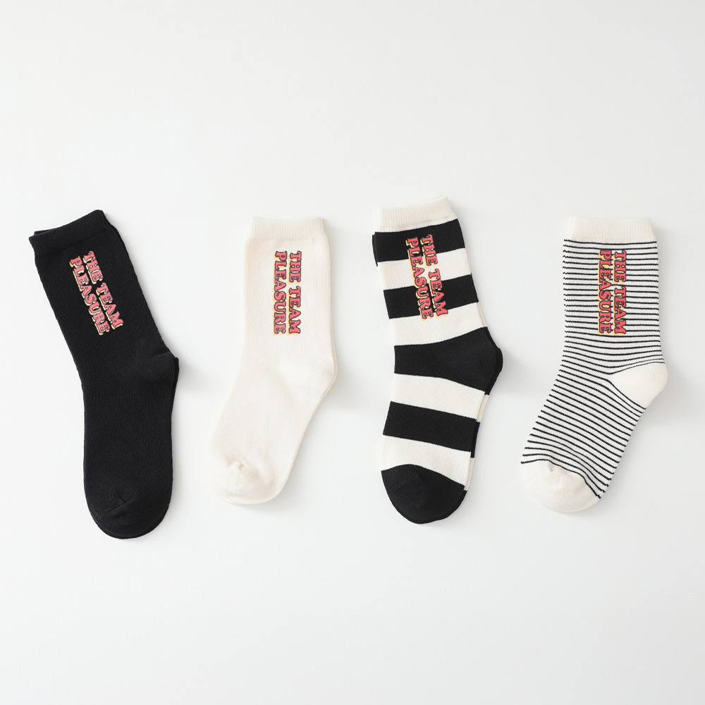 Pleasure socks 4-piece set