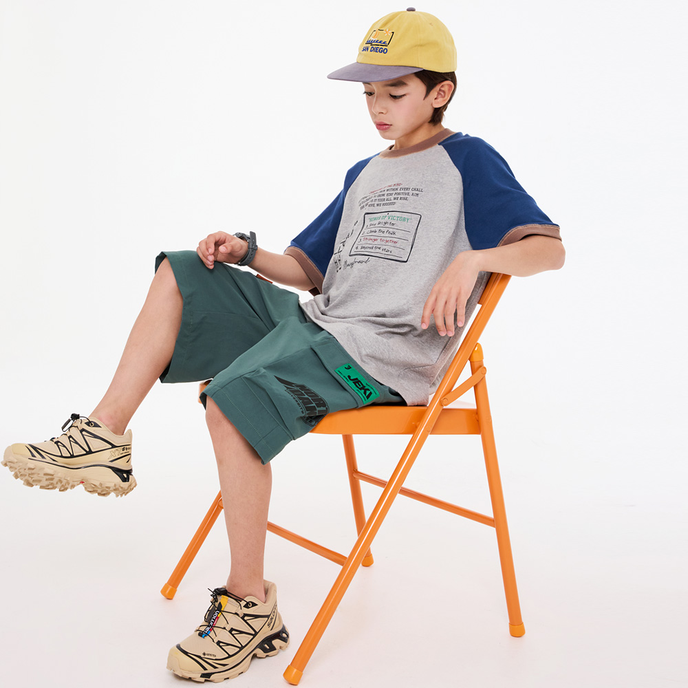 Local T-shirts (size 9-23)
