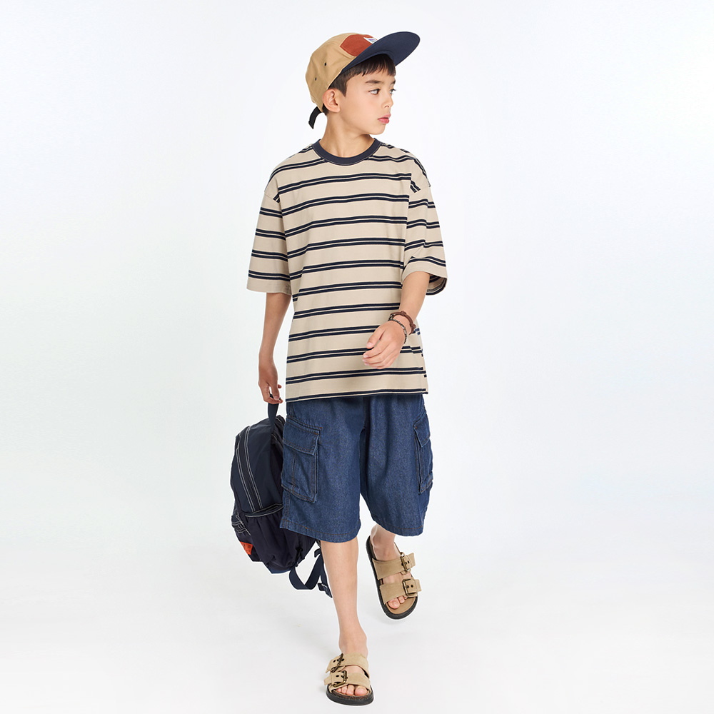 Muni embroidery t-shirt (size 9-21)