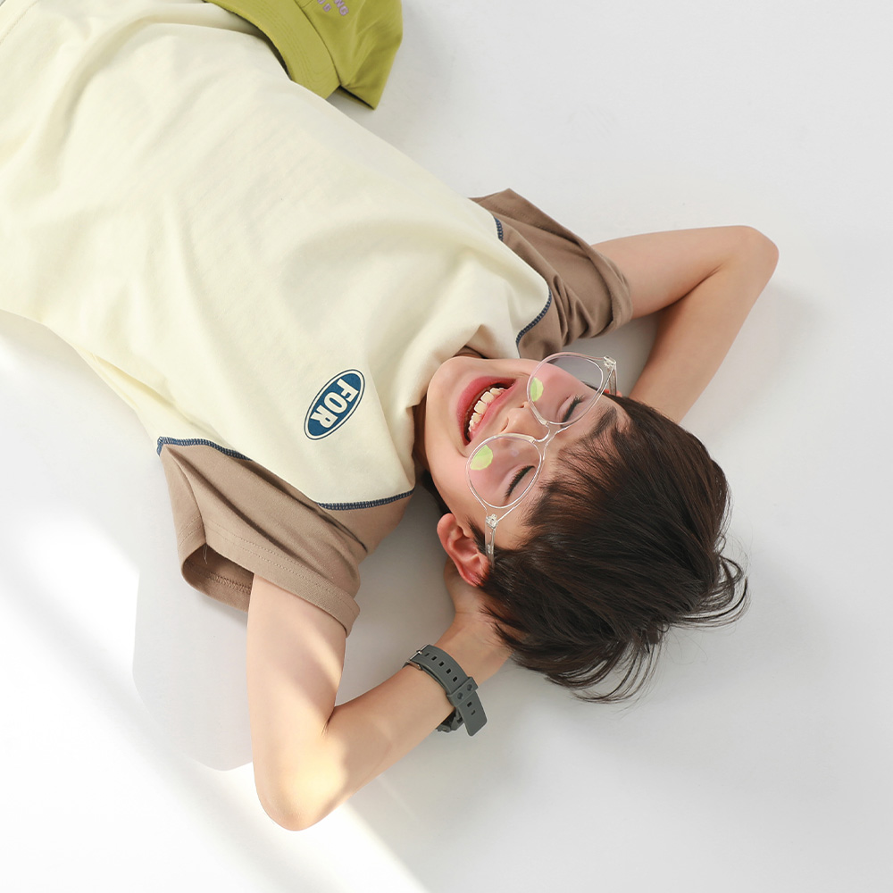 Greek T-shirts (size 9-23)