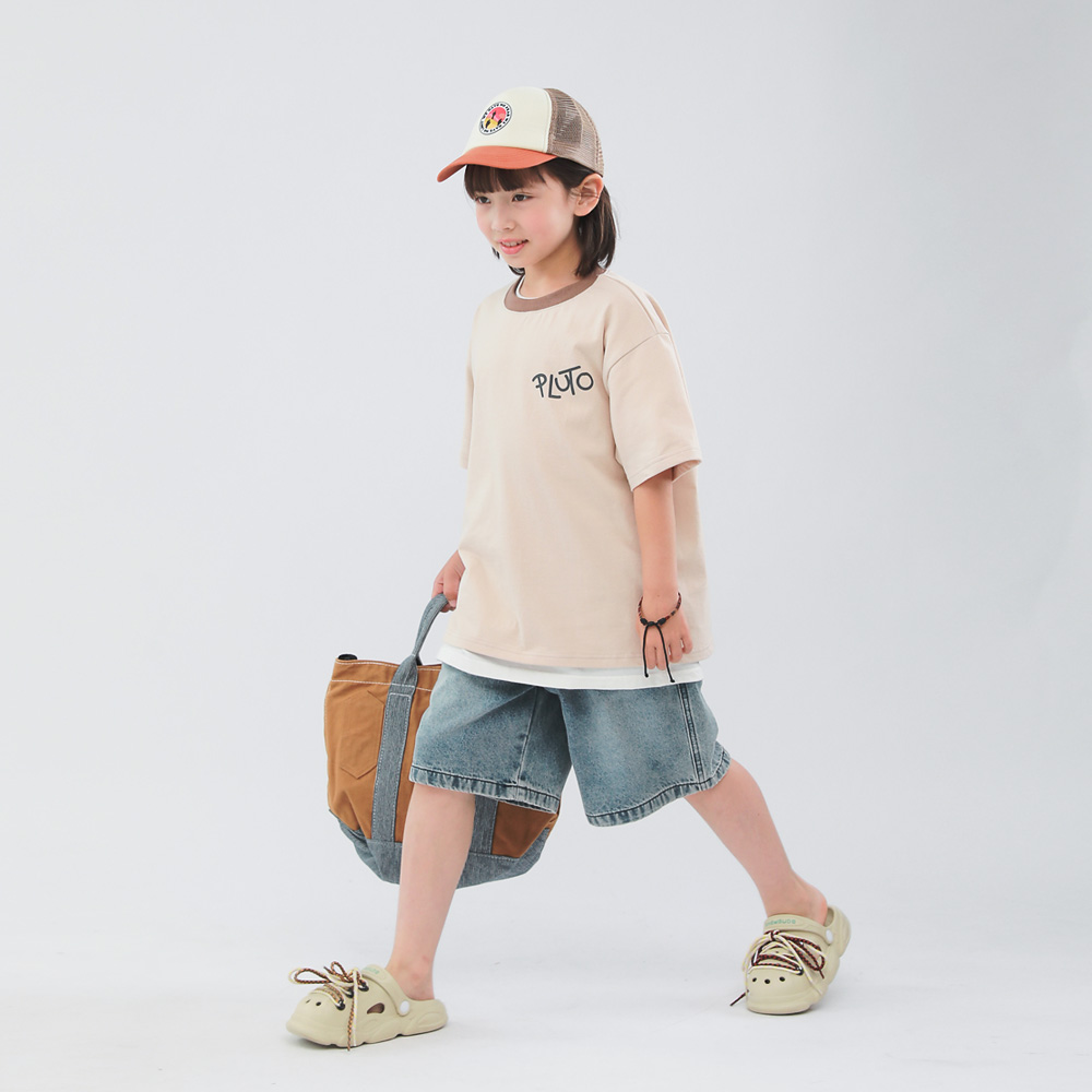 Pluto T-shirt (size 9-23)