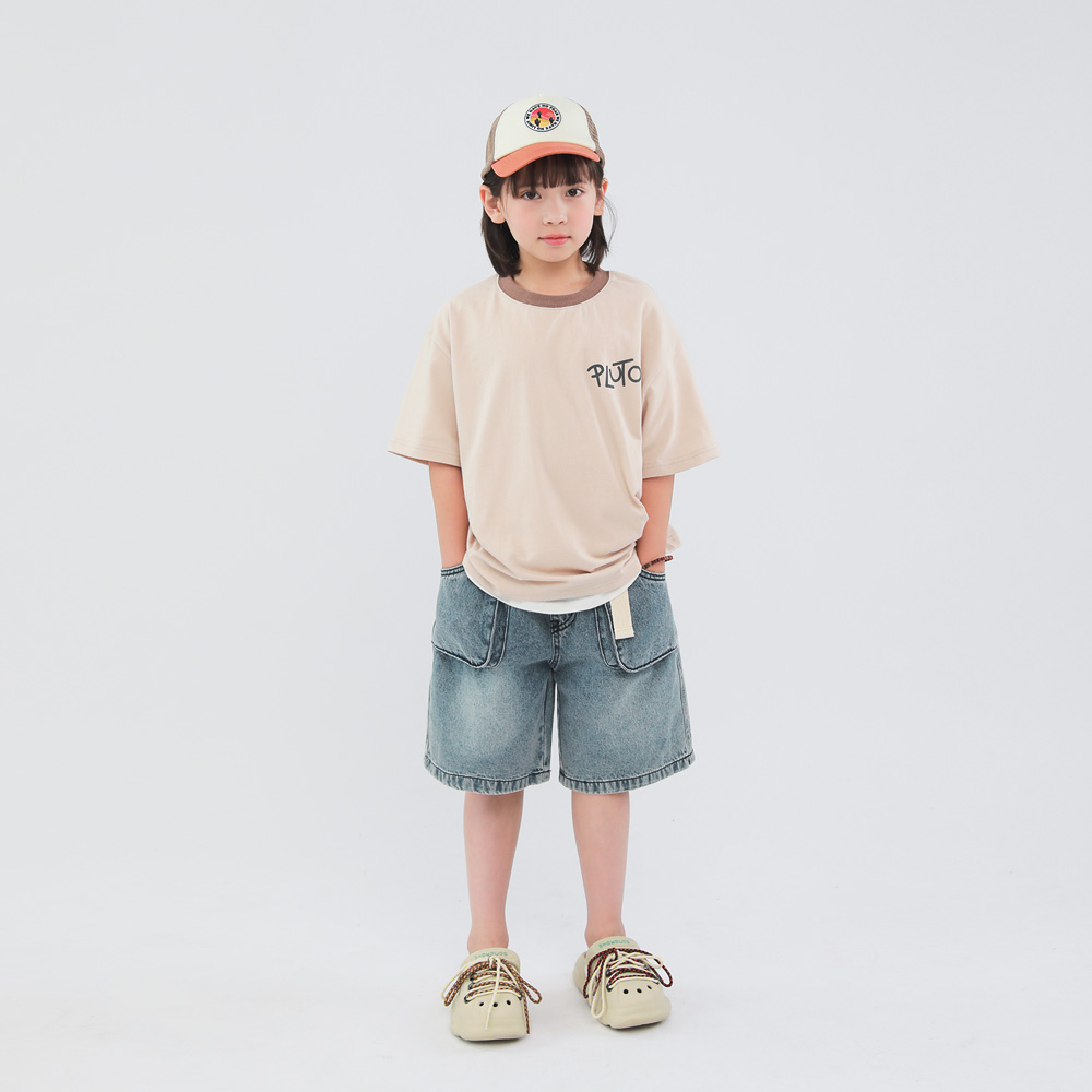 Pluto T-shirt (size 9-23)
