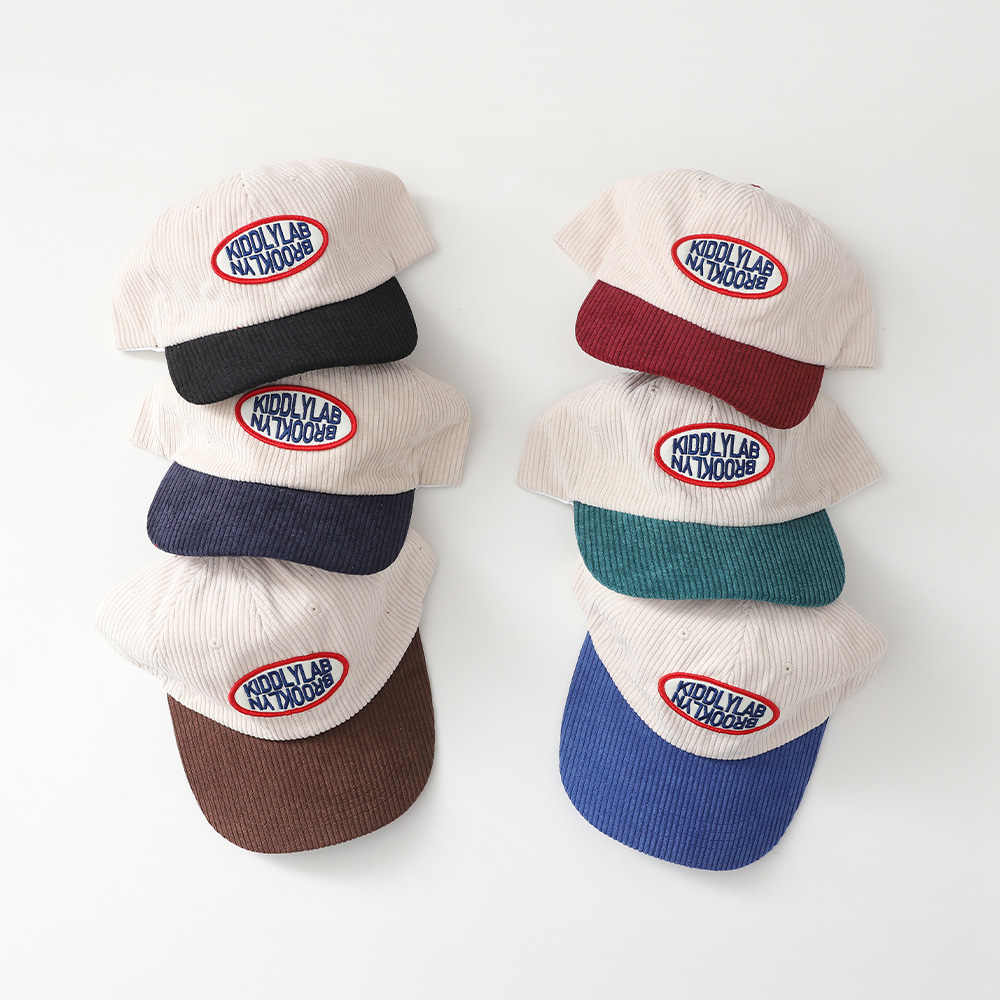 Kiden color block golden cap