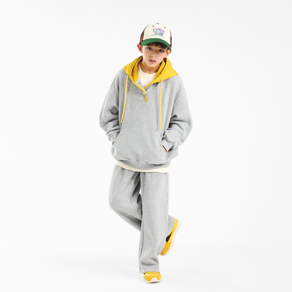 Mozhood top and bottom set (sizes 9-23)