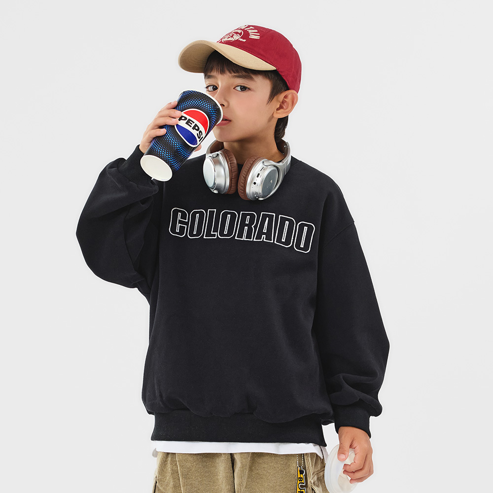 Poka Embroidery Man-to-Man (Size 9-23)