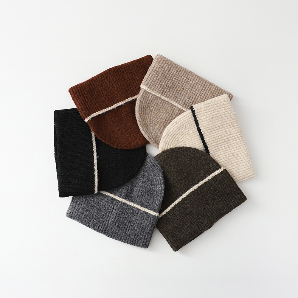 One-line beanie