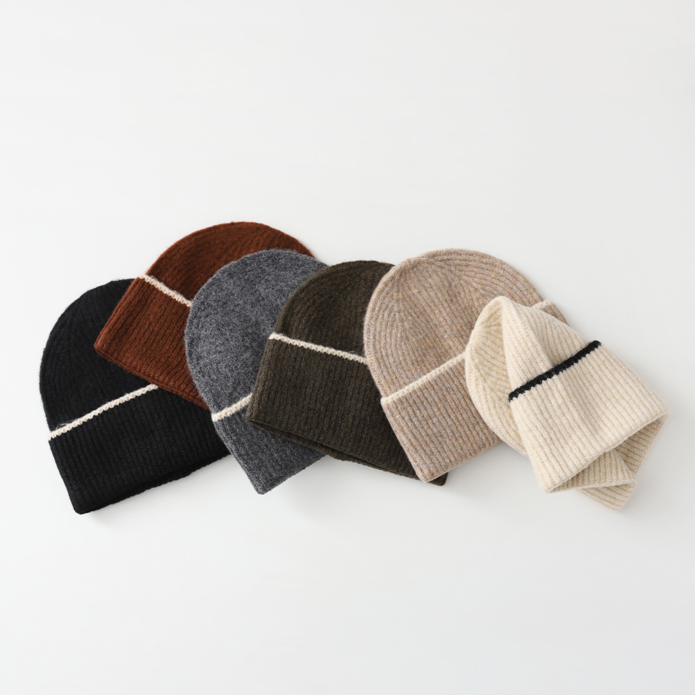 One-line beanie