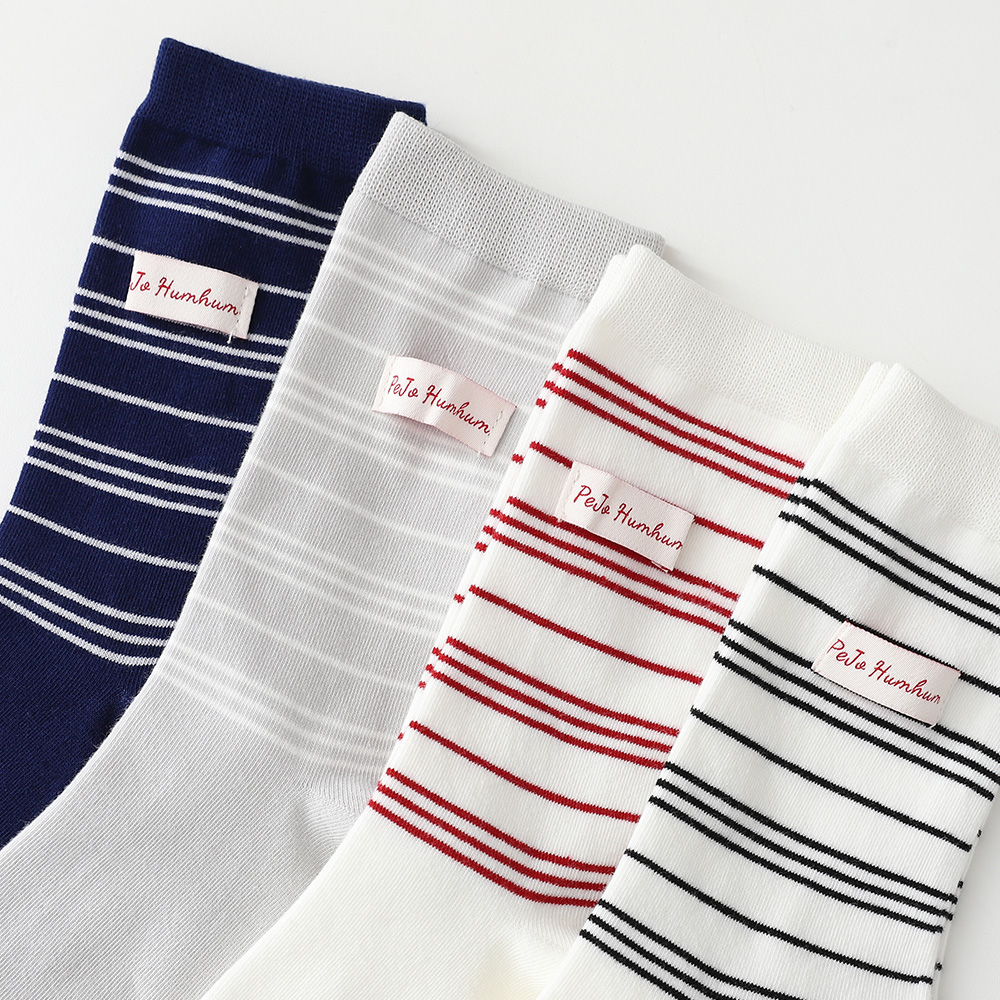 Red Lettering Socks 4-Piece Set