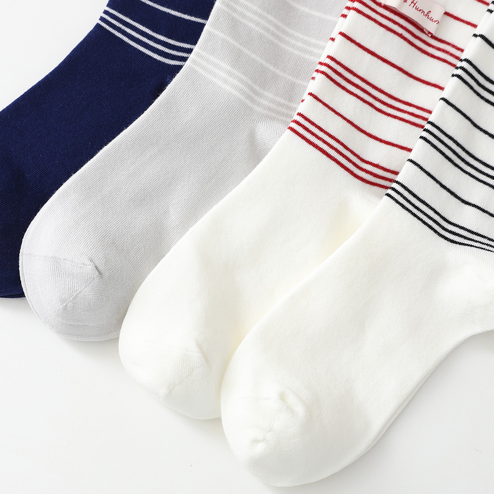 Red Lettering Socks 4-Piece Set
