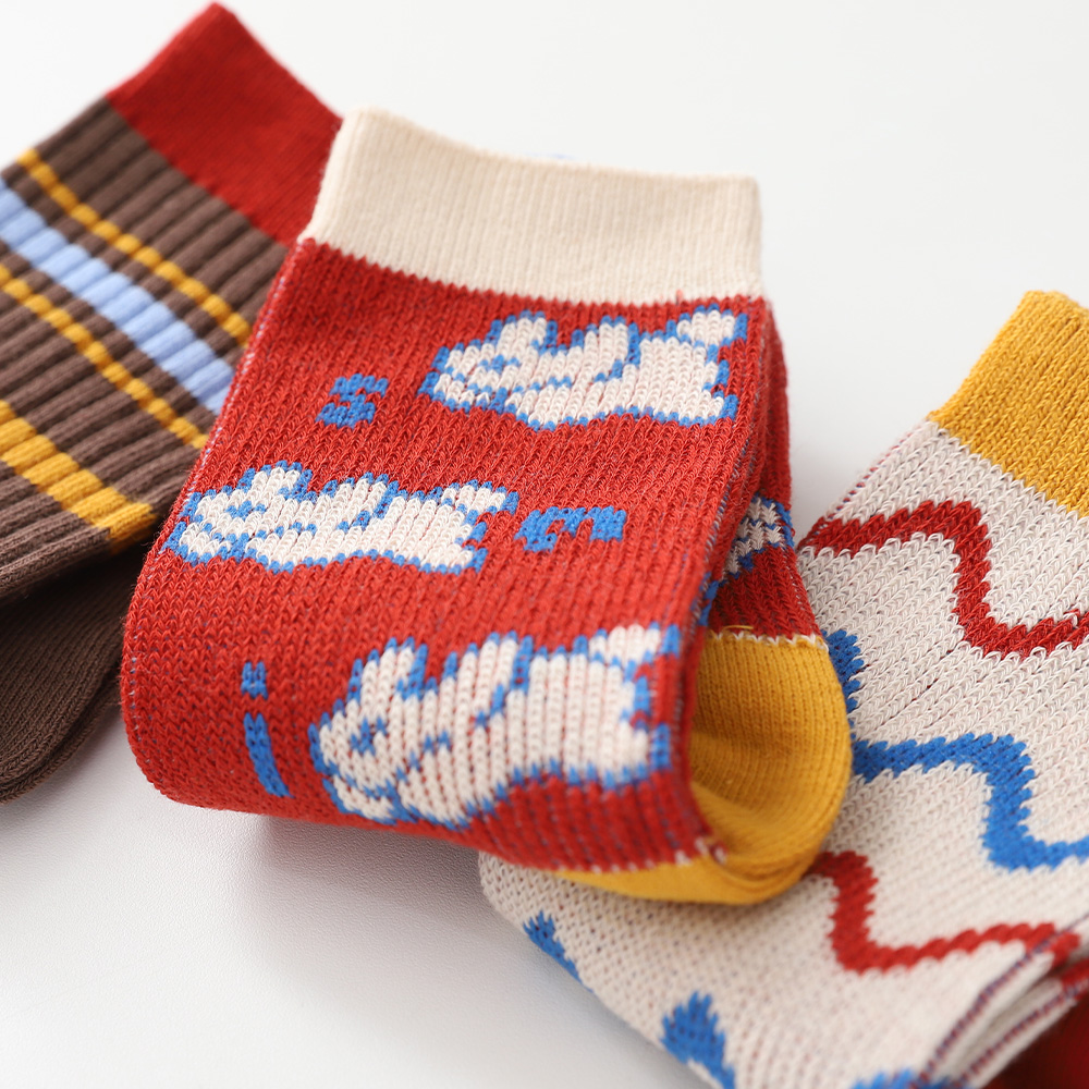 Wave-shaped socks 3-piece set