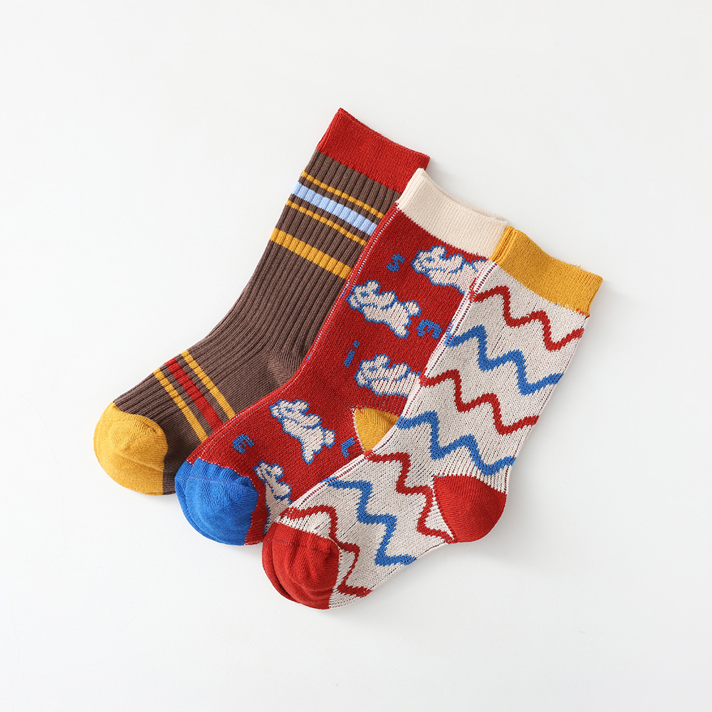 Wave-shaped socks 3-piece set