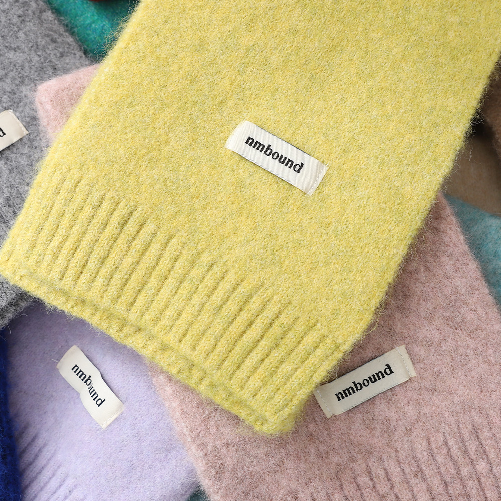 Twelve Daily Muffler