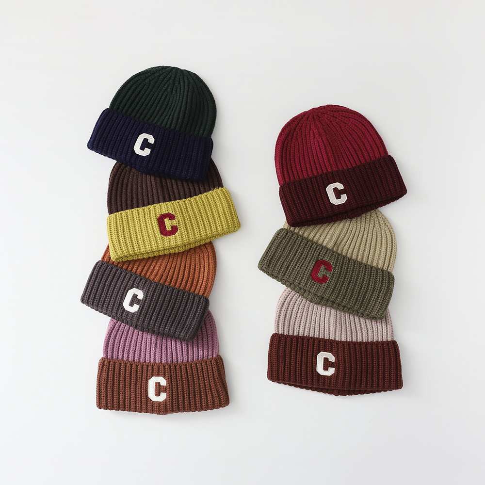 C two-tone beanie