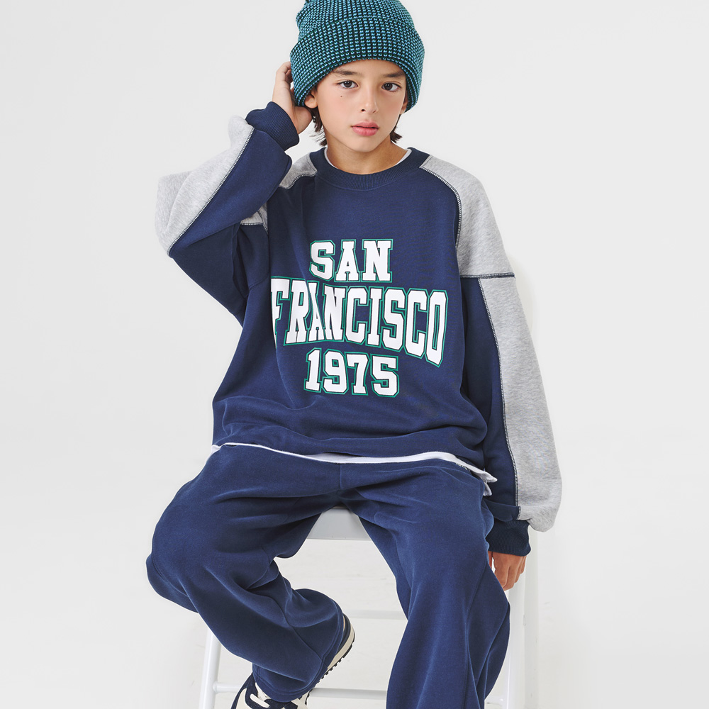 Curved fleece top and bottom set (sizes 9-23)