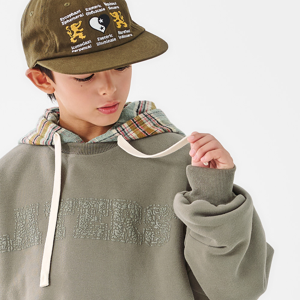 DL Yanggimo Top and Bottom Set (Size 9-23)