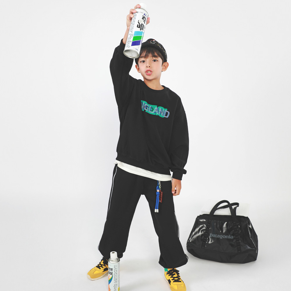 European fleece top and bottom set (sizes 9-23)