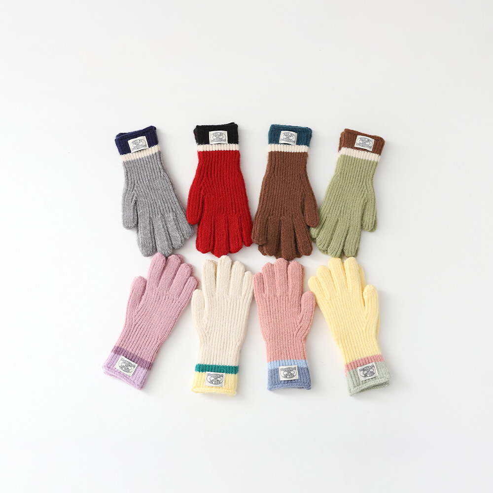 Tomuraine Gloves