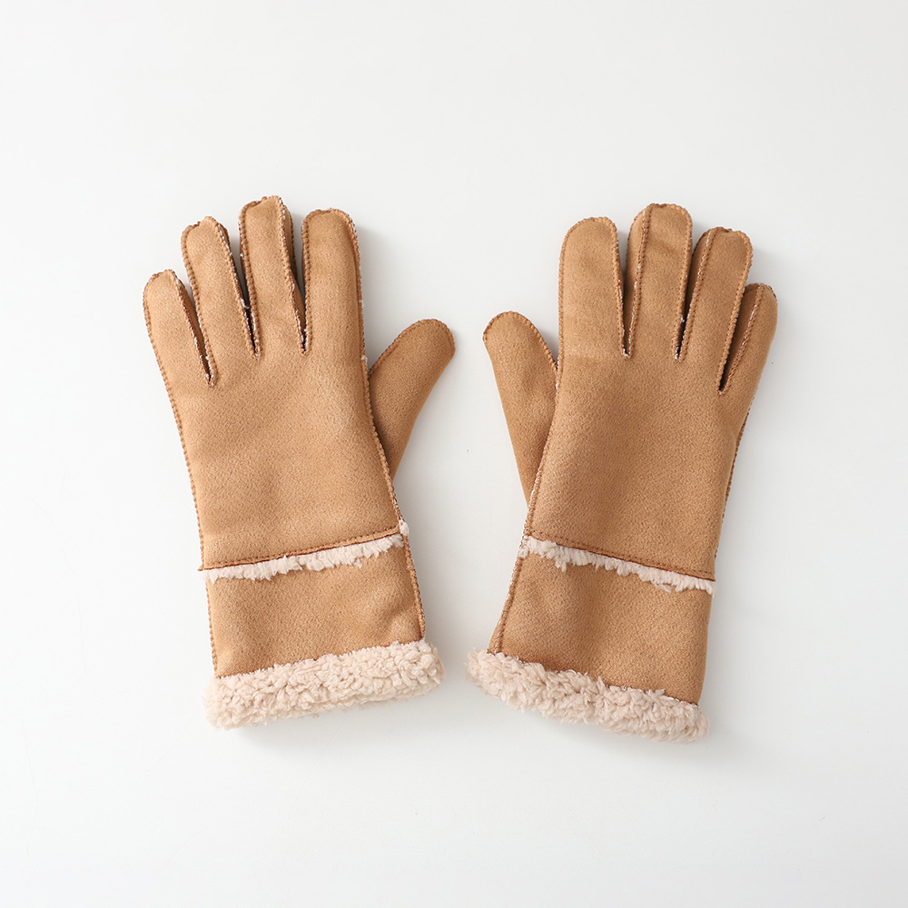 Lambskin suede gloves