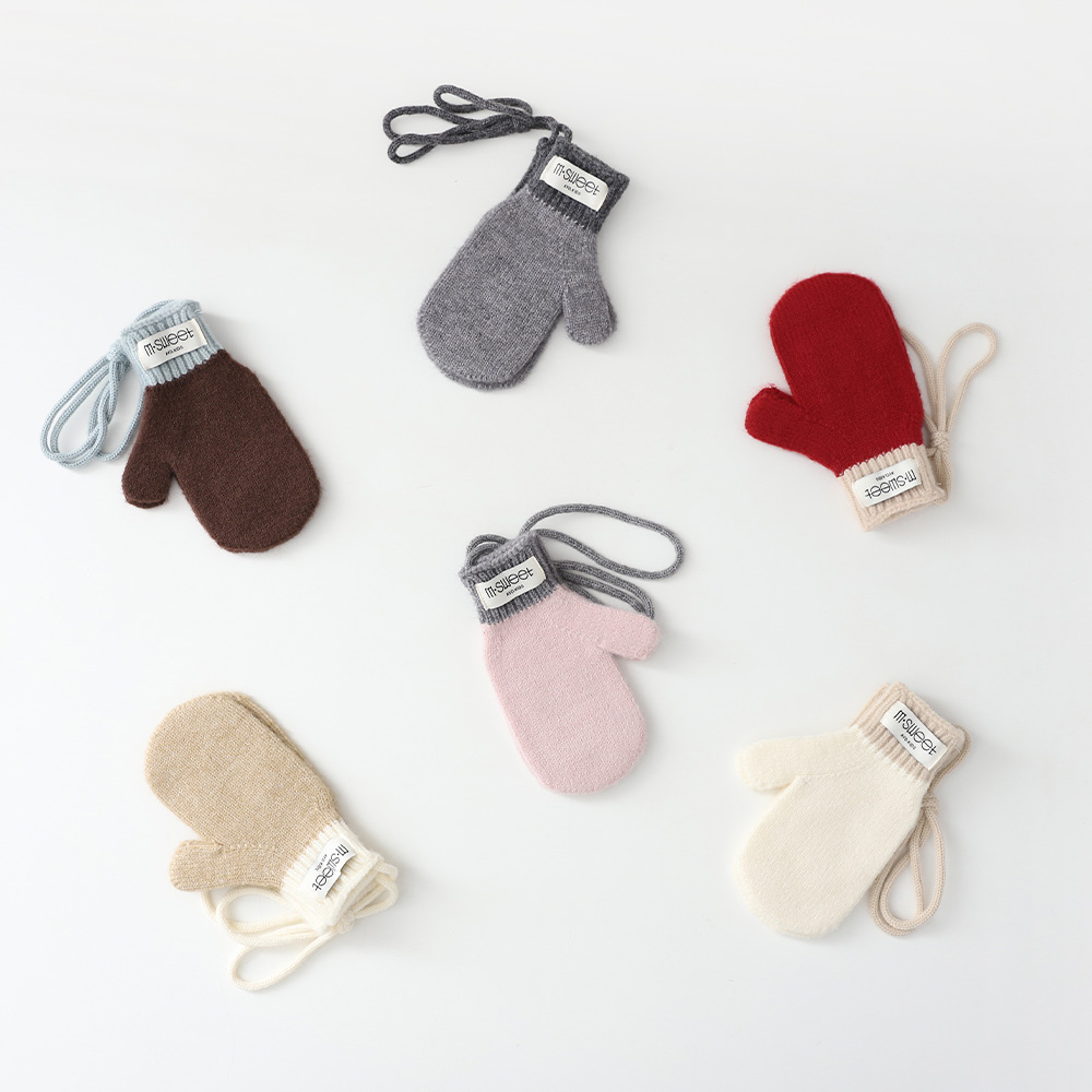 Shooti color-blocking gloves