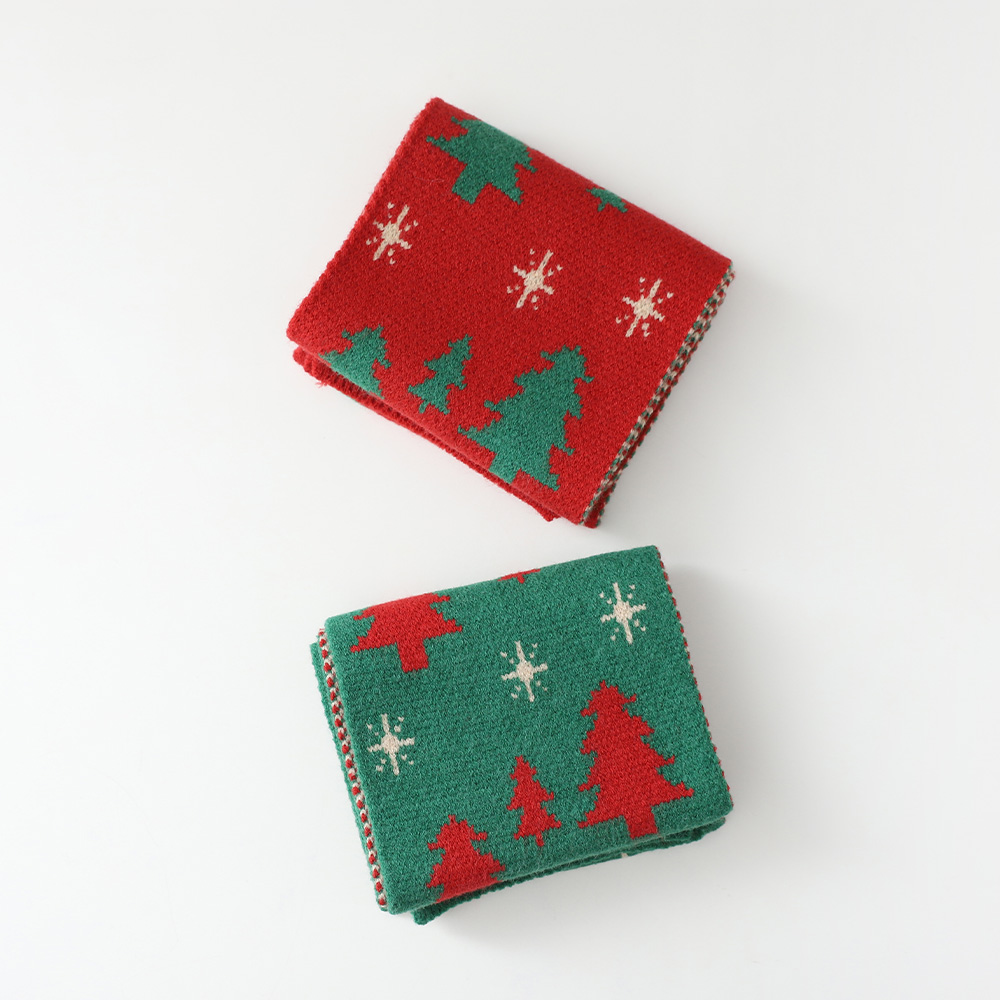 Tree Twinkle Muffler